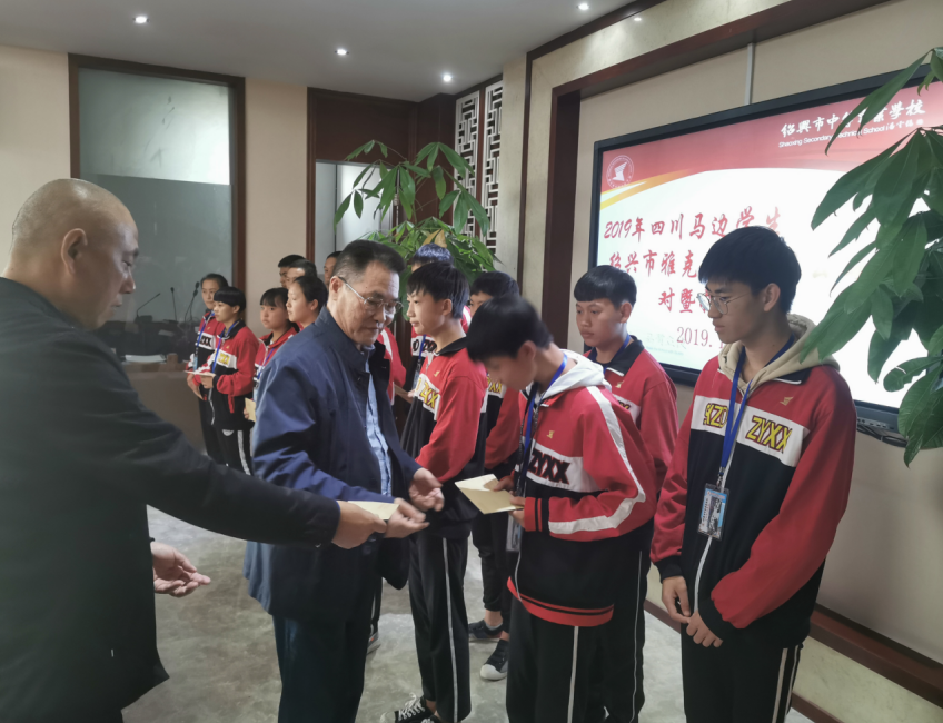 26c057dad91f43d9bbf7d1c0a22bfc72.png 26c057dad91f43d9bbf7d1c0a22bfc72.png