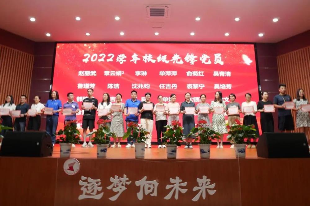 b508eeefa17045a796cdb2f07071f895.jpg b508eeefa17045a796cdb2f07071f895.jpg