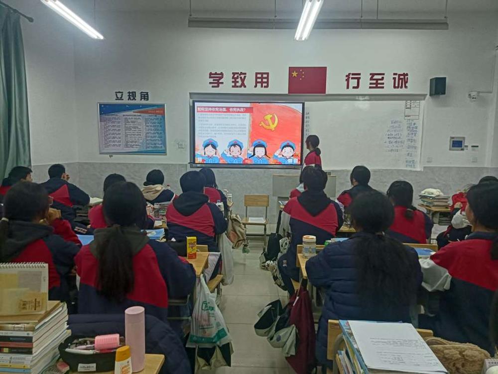 eacde083b3e941a7babfd1fca1db6ee1.jpg eacde083b3e941a7babfd1fca1db6ee1.jpg